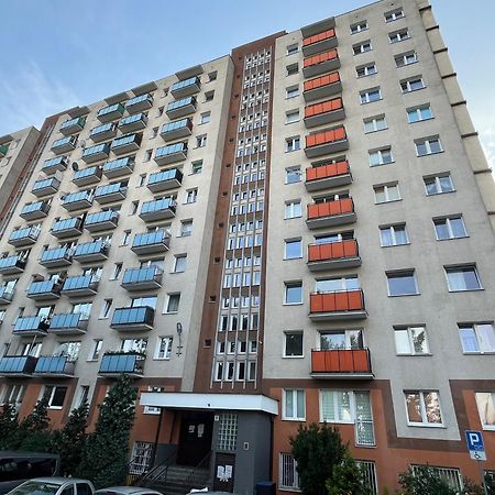 Kawalerka Blisko Srodmiescia Apartment Gdansk Bagian luar foto